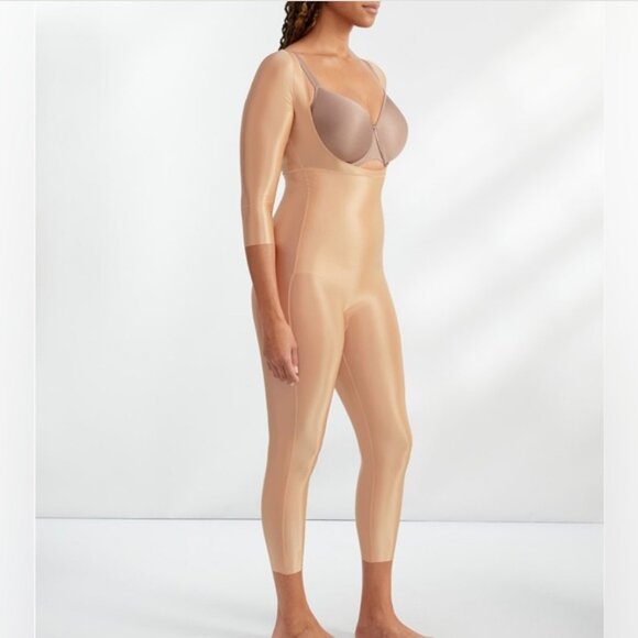 Spanx Suit Your Fancy Open-Bust 3/4 Sleeve Catsuit - Picture 2 of 4